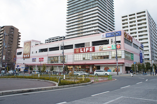 ライフ香里園店
