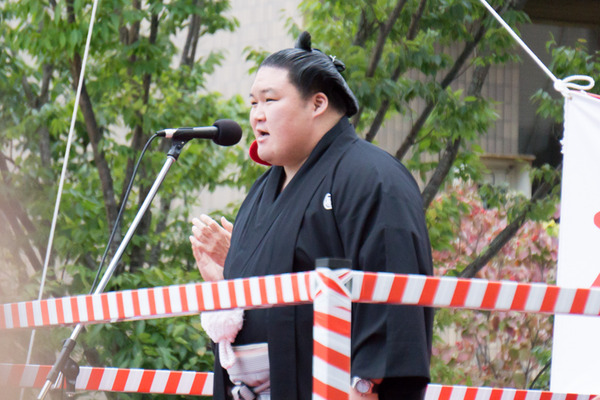 豪栄道優勝祝賀パレード-6