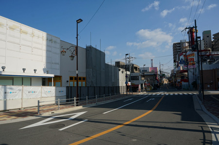京阪ザ・ストア牧野店解体131105-09