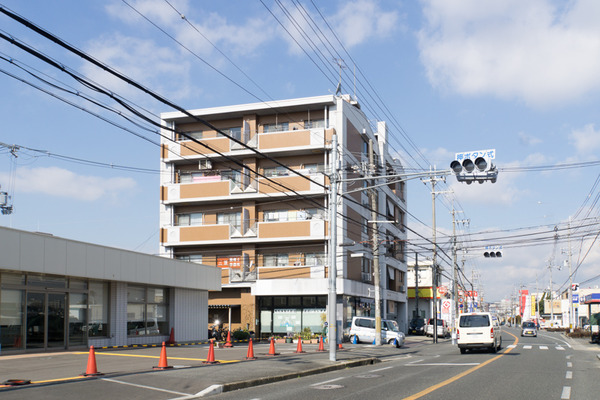 ローソンストア100-16020406
