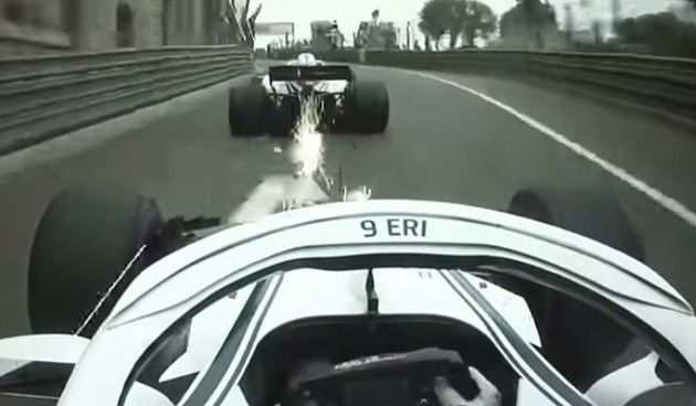F1カーのタイムスリップ