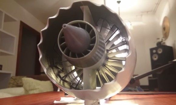 ジェット機のエンジンを3dプリンタで作った