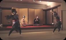 琴、ガガの曲