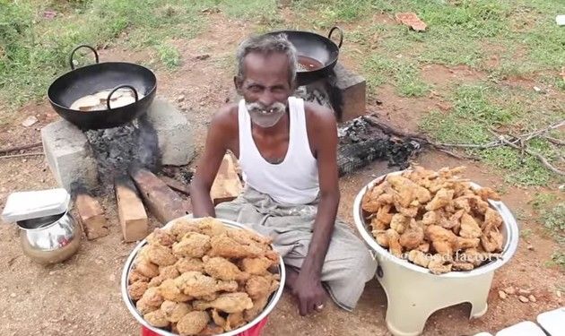 インドの青空調理食堂