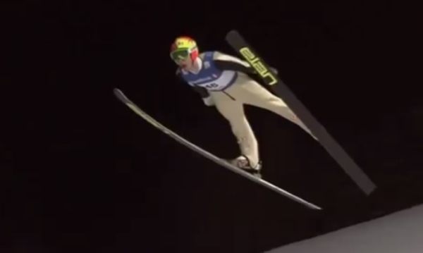 スキージャンプ世界記録の映像