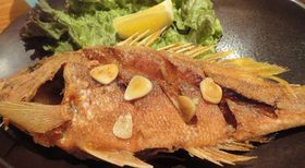 沖縄料理、魚のにんにく揚げ