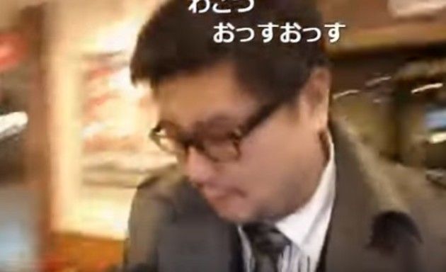すき屋を最速で食べる男