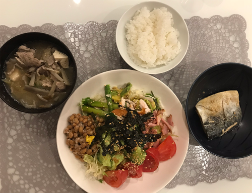 夕食