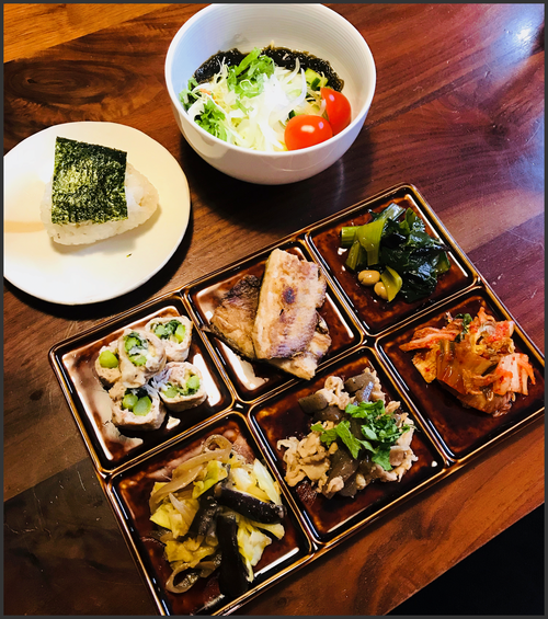 夕食