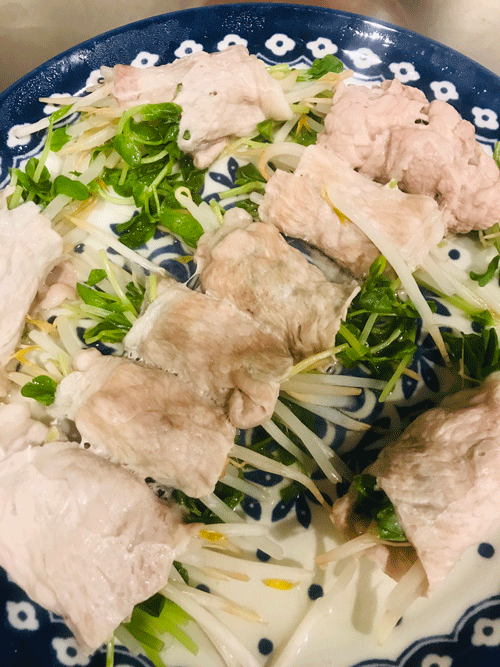 豆苗モヤシの豚ロース巻き3