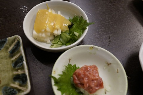 うど酢味噌と酒盗。