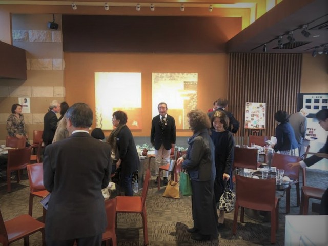 56285293_2067939123302737_292836973389807616_n (2)