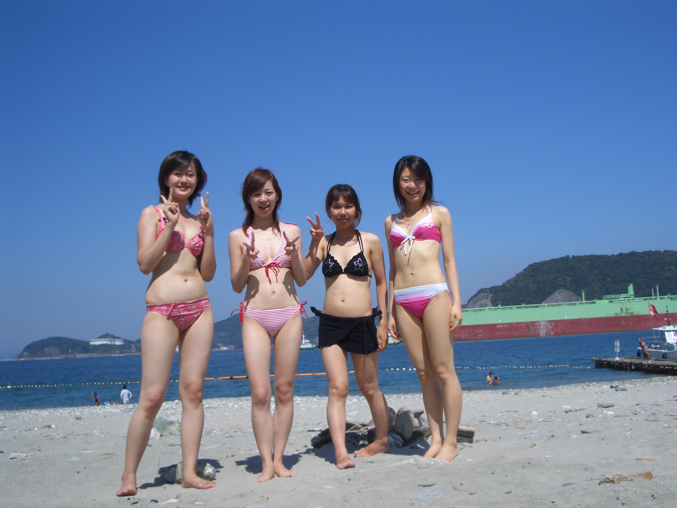 そそる集合写真 その10 [転載禁止]©bbspink.com	YouTube動画>4本 ->画像>2490枚 