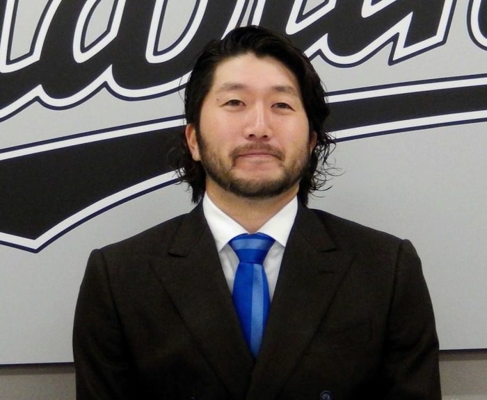 ロッテ石川さん、野球選手に見えない