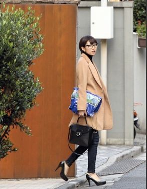 http://livedoor.blogimg.jp/hjhnjhnjhgf/imgs/c/a/cadebe25.jpg