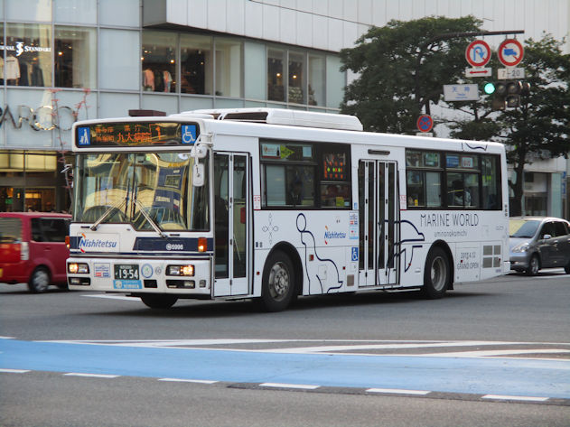 西日本鉄道（バス） 5996（柏原） : トライランダーの蔵出し写真館