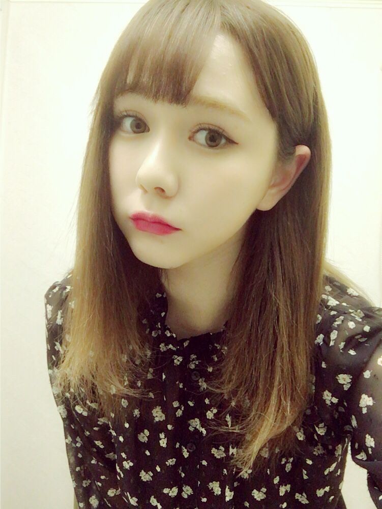 髪の色がとても可愛い村重杏奈の画像♪