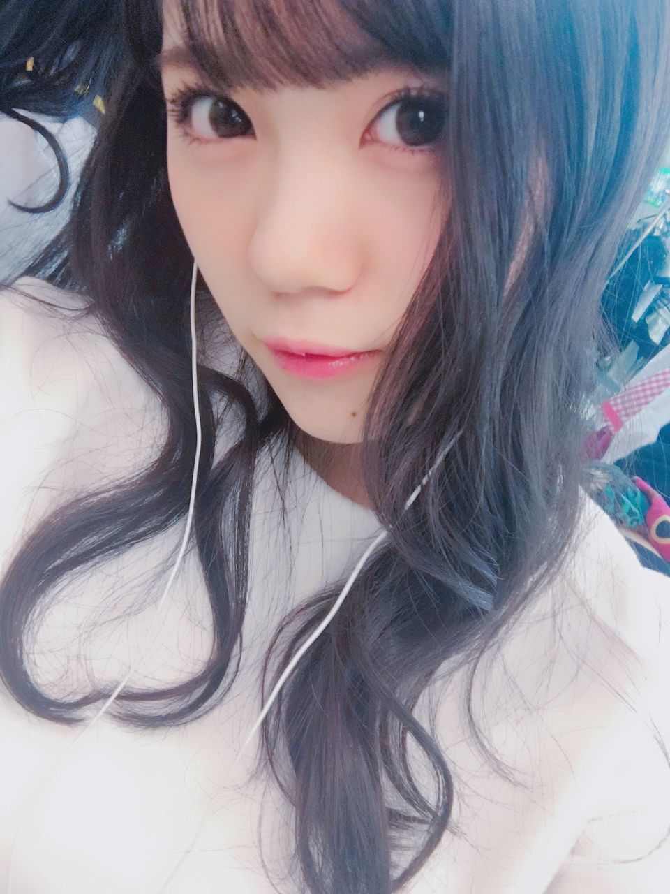 音楽鑑賞中の田中優香