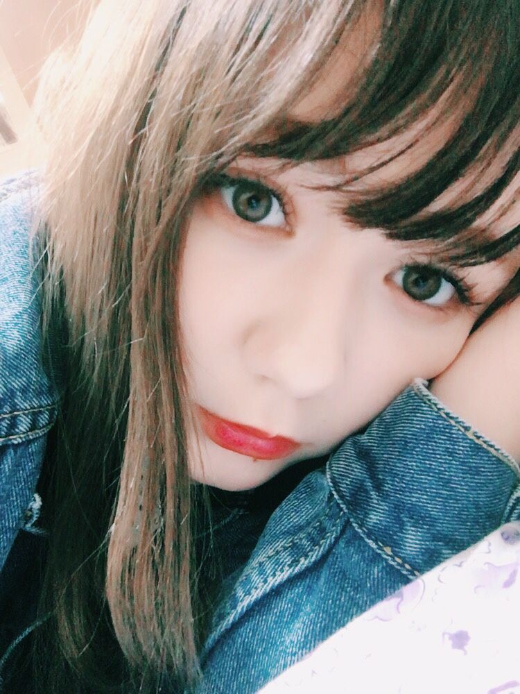 目がとても大きくて可愛い村重杏奈の画像♪