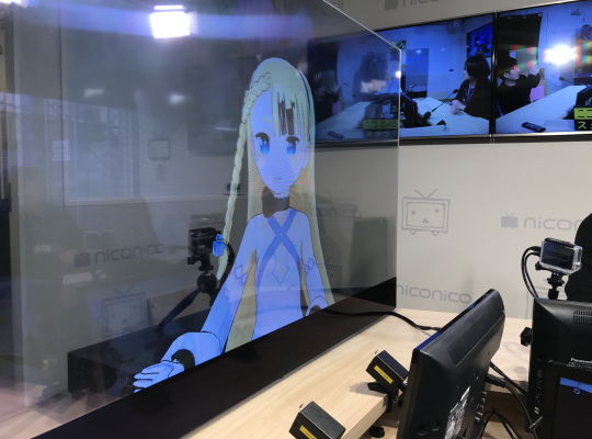 バーチャルキャスト 有機ELモニター