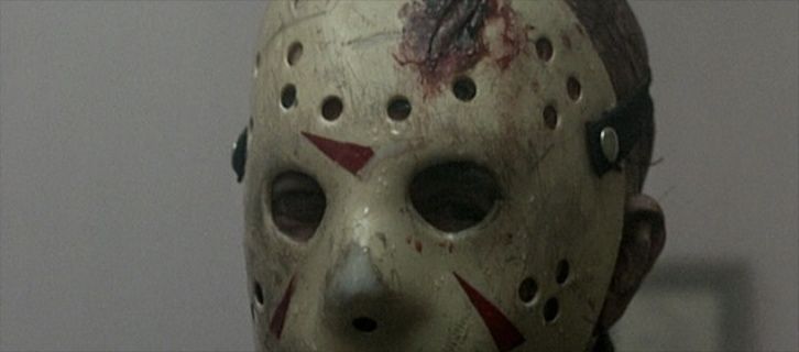 全11マスク】『13日の金曜日』の殺人鬼・ジェイソンが被るマスクの変化
