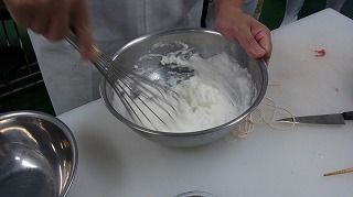 塩メレンゲ作り