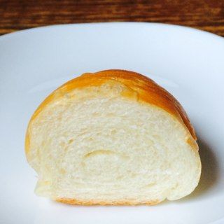 塩パン/パンのカブト