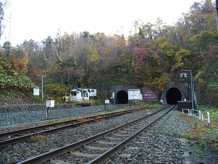 小幌駅 トンネル