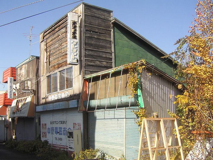 夕張 小屋