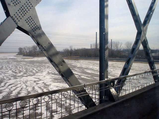 北朝鮮観光 鉄橋