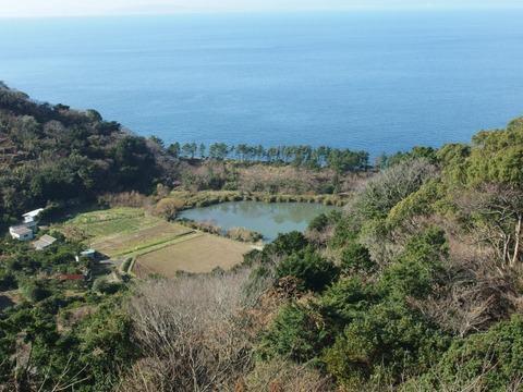 P10700370012