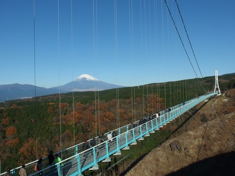 PC1000040003