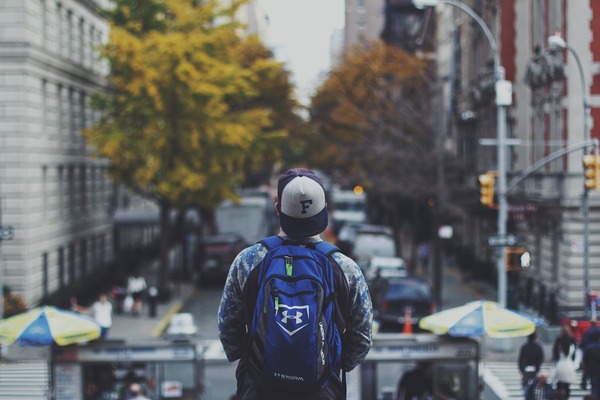 backpack-1149462_1920