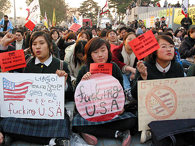 anti-us-015