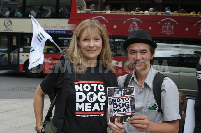al-protest--no-to-dog-meat_2284876