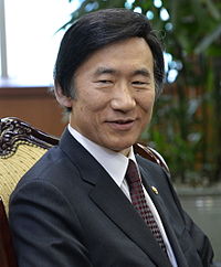 200px-Yun_Byung-se