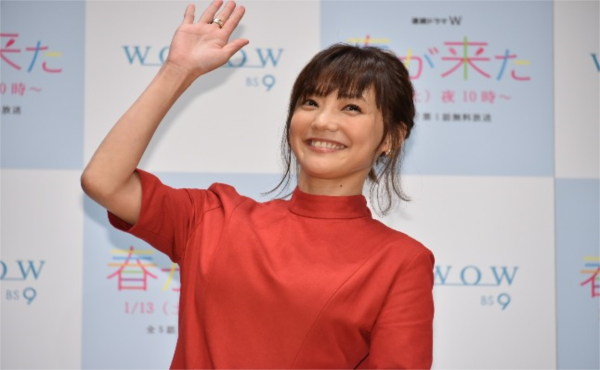 2018y05m23d_231812612_R