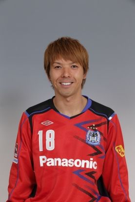 てst1