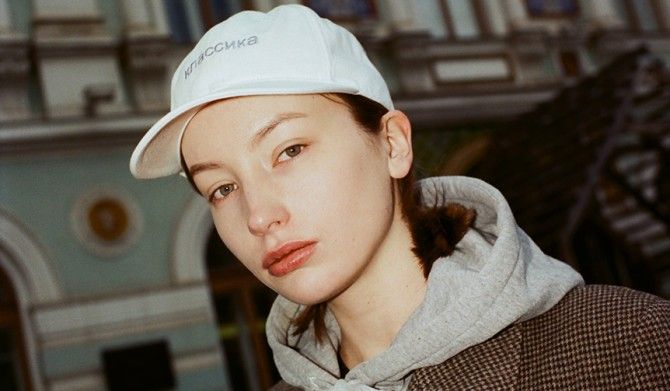 リーボック、WALK OF SHAMEとのカプセルコレクションをリリース|Reebok