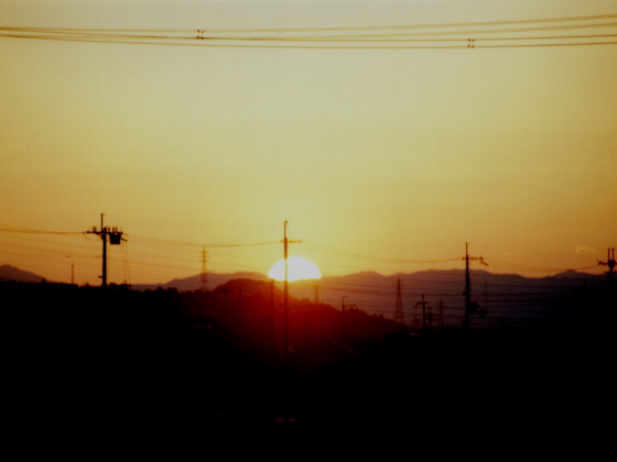 eos05