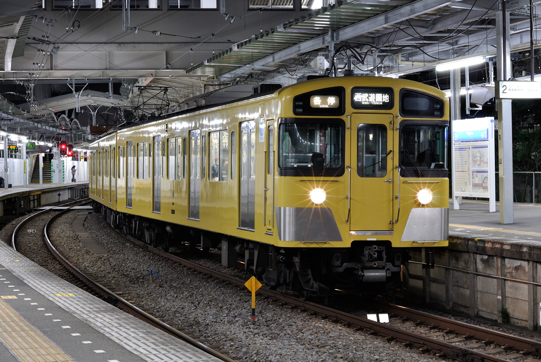 クロフネ航海手帳 西武新2000系2537Fがスカート無しで運用に就く クロフネ航海手帳 西武新2000系2537Fがスカート無しで運用に就く