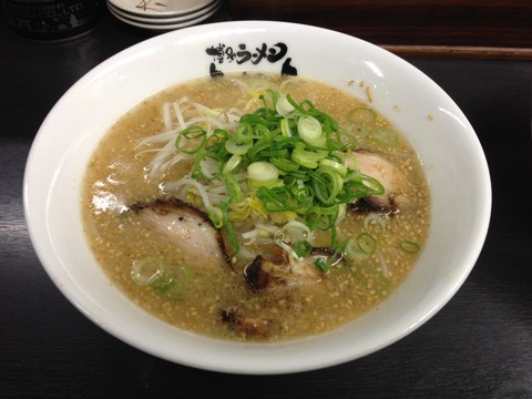 よかよ_博多ラーメン