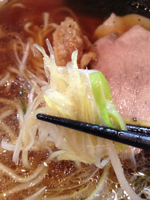 麺屋彩々_日曜日休み