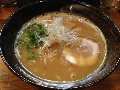 麺屋ゆたか_らーめん