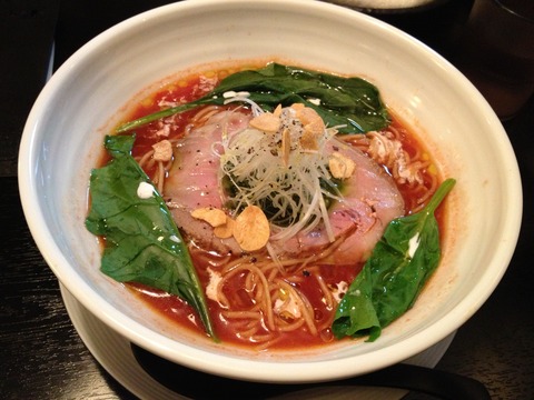 徹信_トマトラーメン