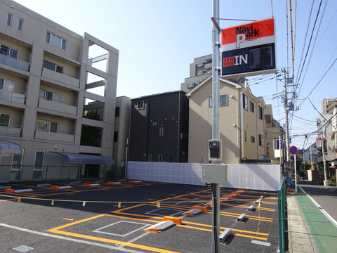 本八幡駐車場