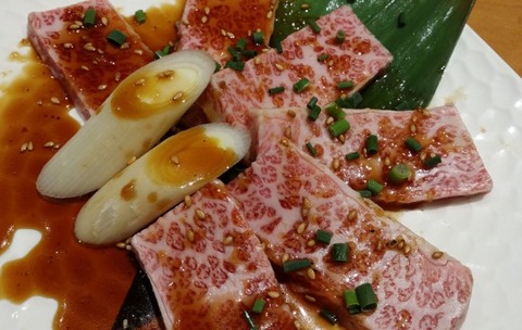 焼肉本陣の上カルビ