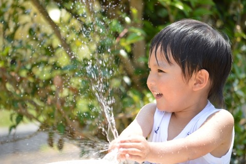 水遊び