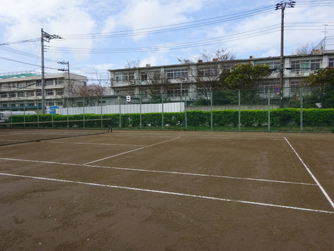 国府台公園テニスコート