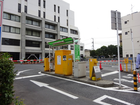 市川市役所本庁舎第1駐車場
